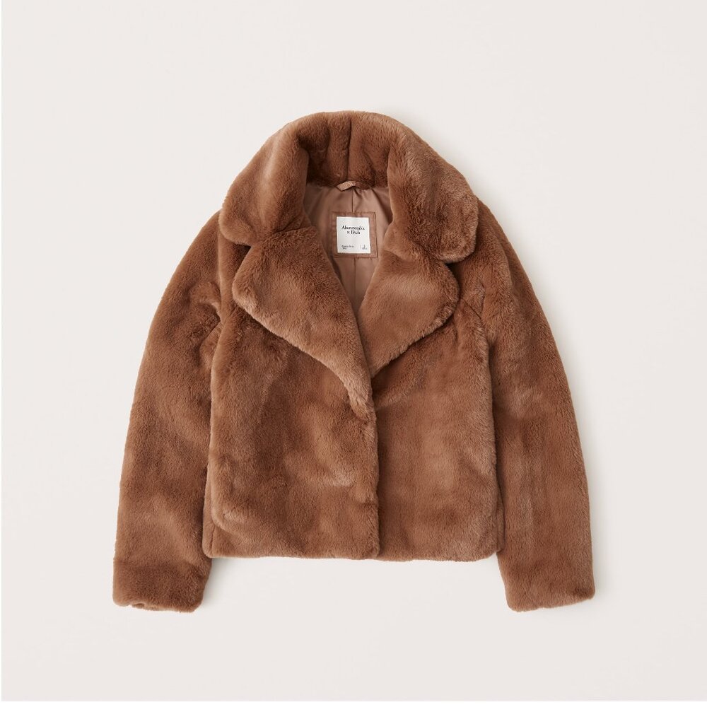 Abercrombie & Fitch Women's Faux Fur Teddy Bear Cropped Coat Brown - XS Like New